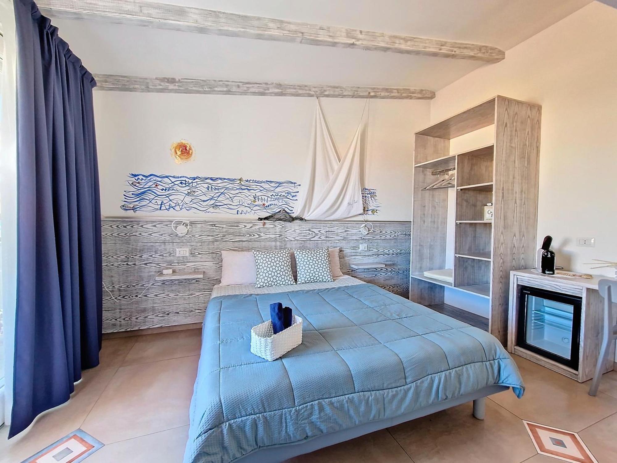 L'Onda Marina Hotell Castelsardo Eksteriør bilde